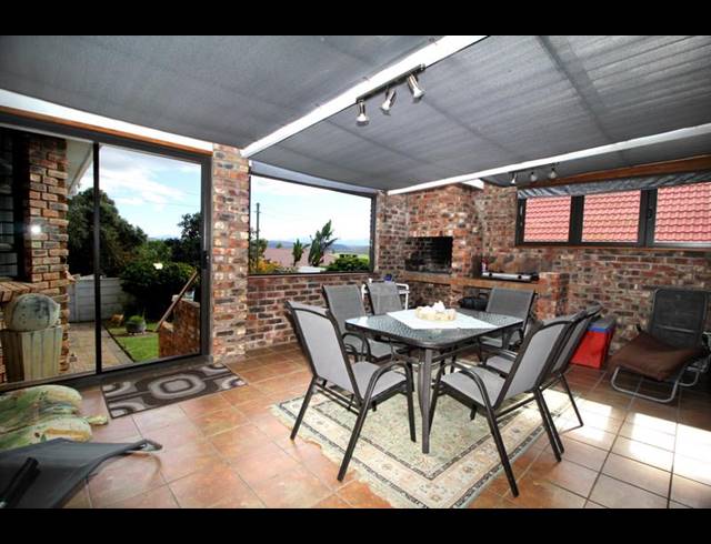 4 BEDROOM HOUSE FOR SALE IN FRAAIUITSIG